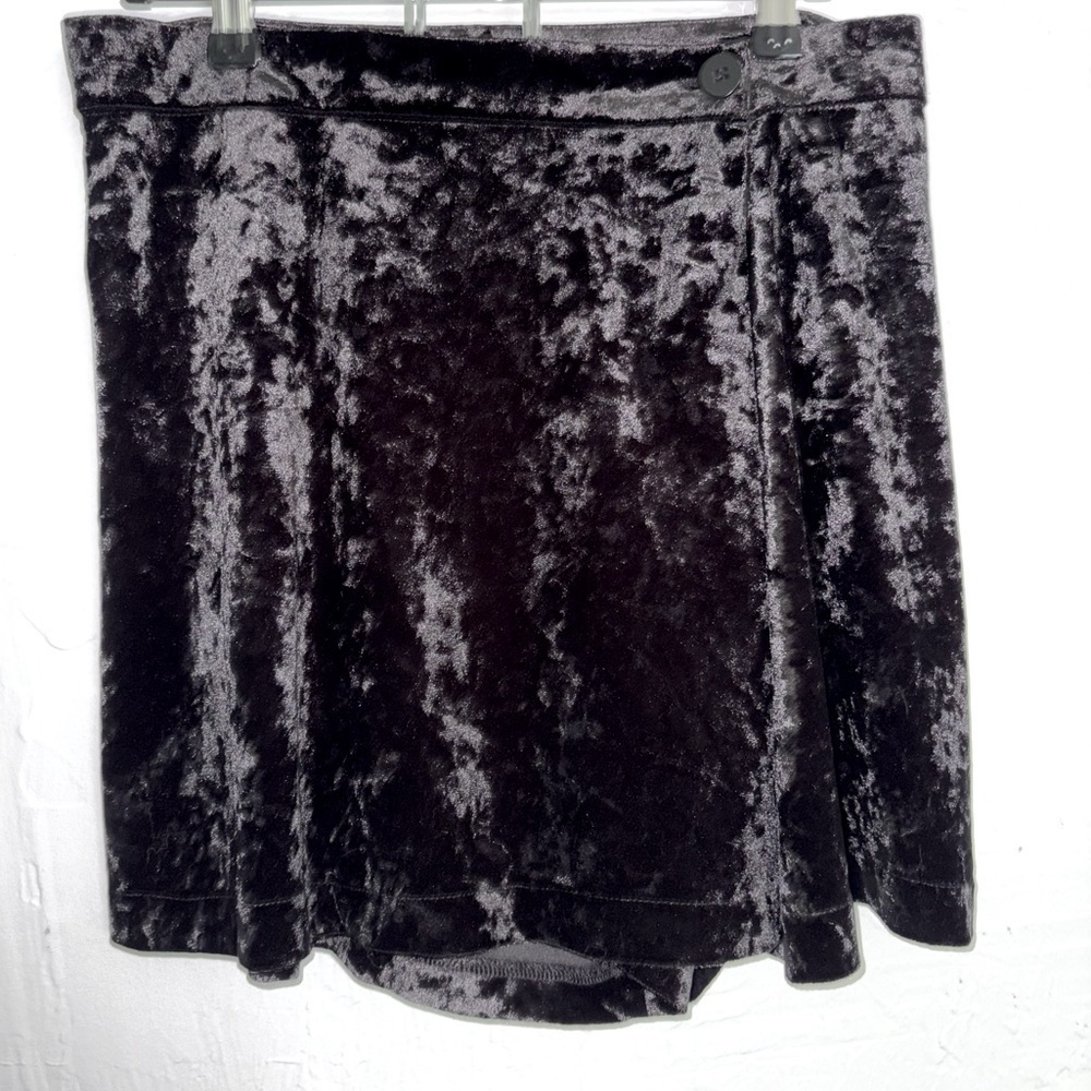 Black Velvet Black Tape Wrap Skort Size Medium